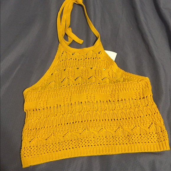 4/$30 Crochet knit crop top - Picture 2 of 2